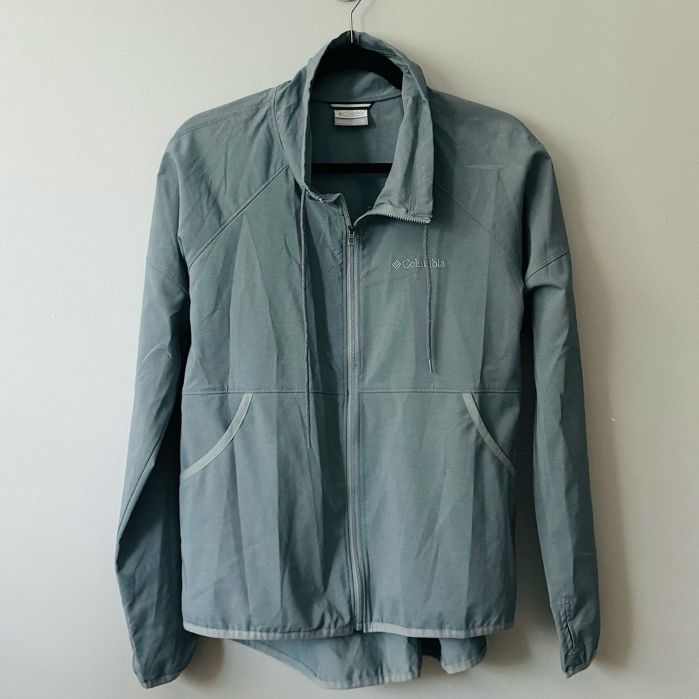 Columbia Windbreaker jacket